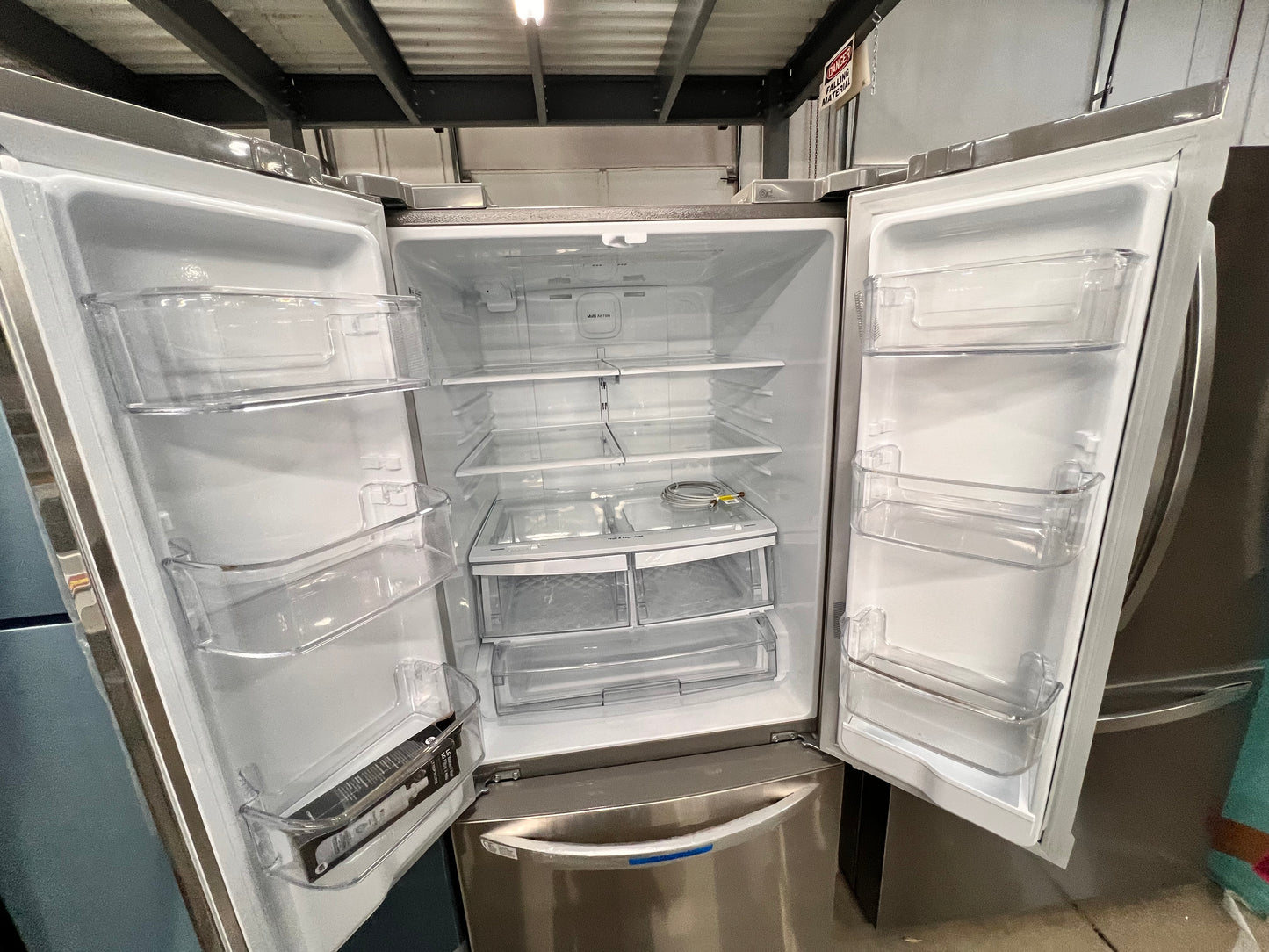 21.8 cu. ft. 3-Door French Door Refrigerator