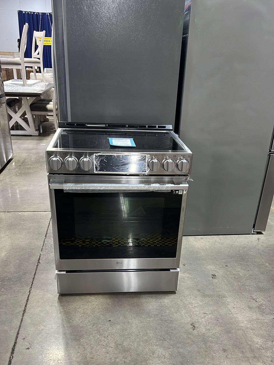 STUDIO 6.3 Cu. Ft. Smart Slide-In Electric True Convection Range with EasyClean and Air Sous Vide