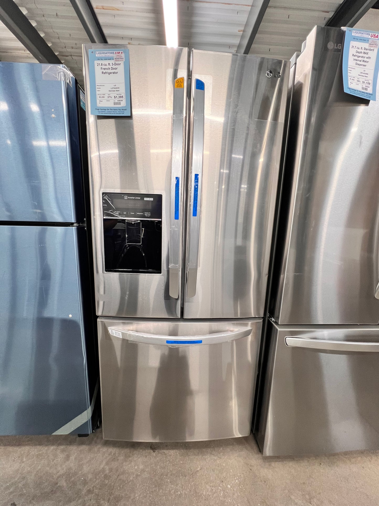 21.8 cu. ft. 3-Door French Door Refrigerator