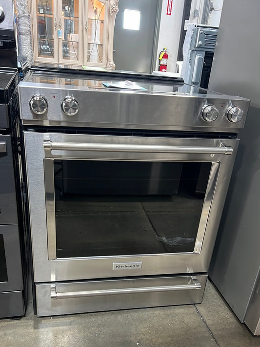 6.4 Cu. Ft. Self-Cleaning Slide-In Electric Convection Range