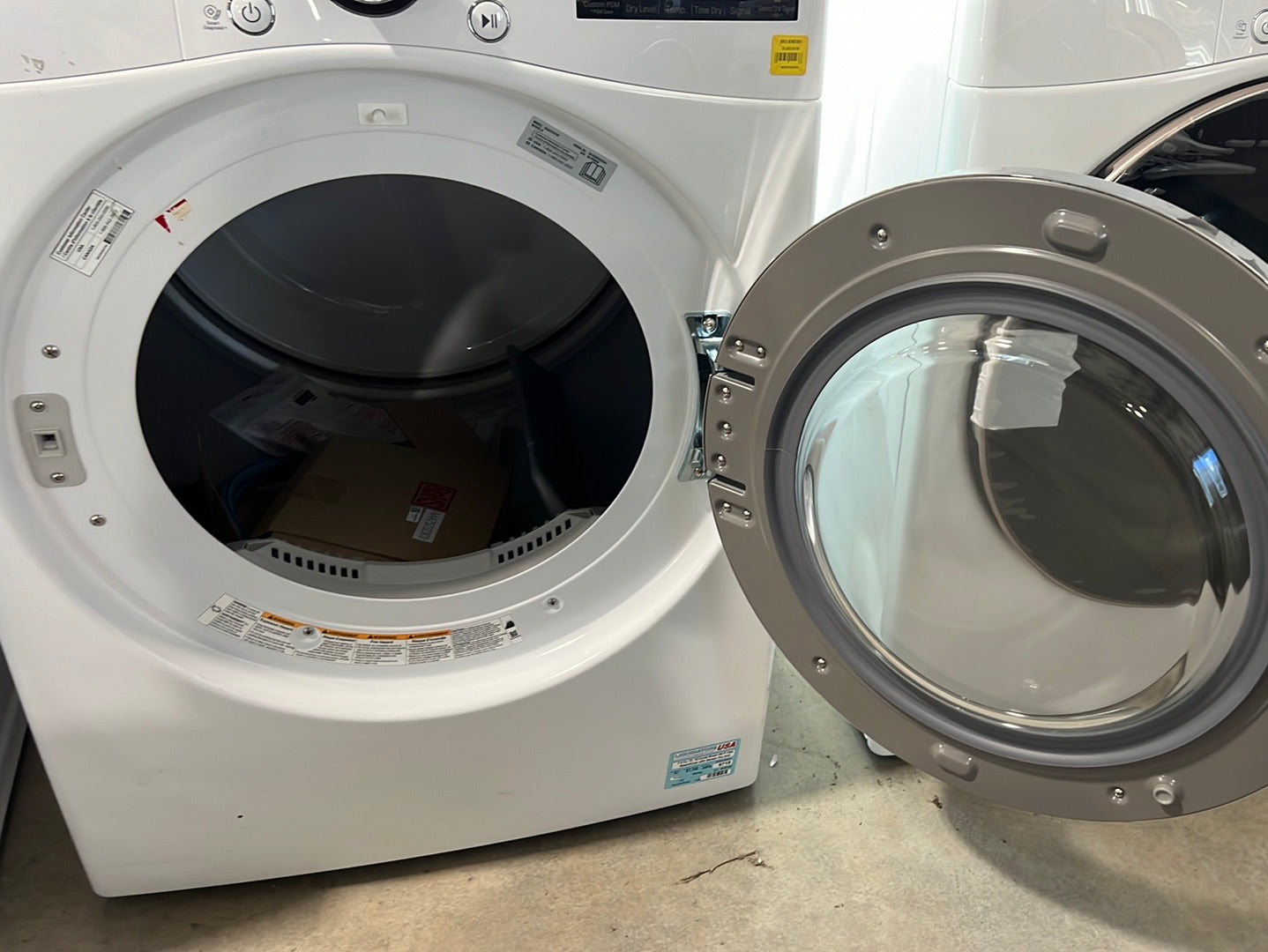 7.4 Cu. Ft. 12-Cycle Smart Wi-Fi Gas SteamDryer with Sensor Dry and TurboSteam