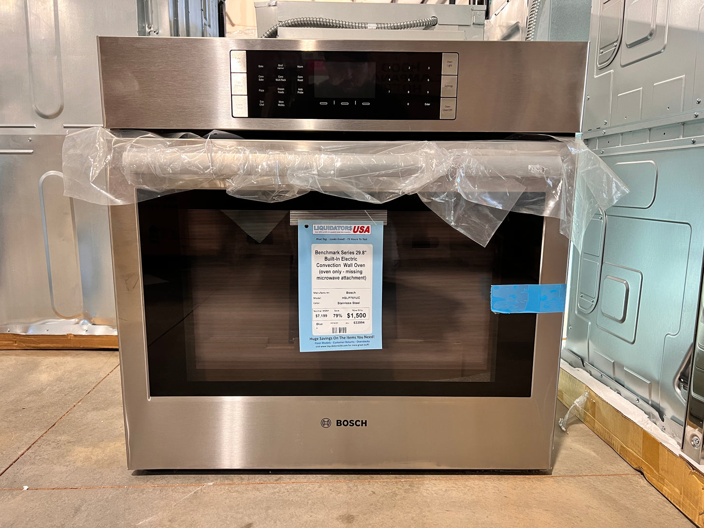 Benchmark Series 29.8" Built-In Electric Convection  Wall Oven (oven only - missing microwave attachment)